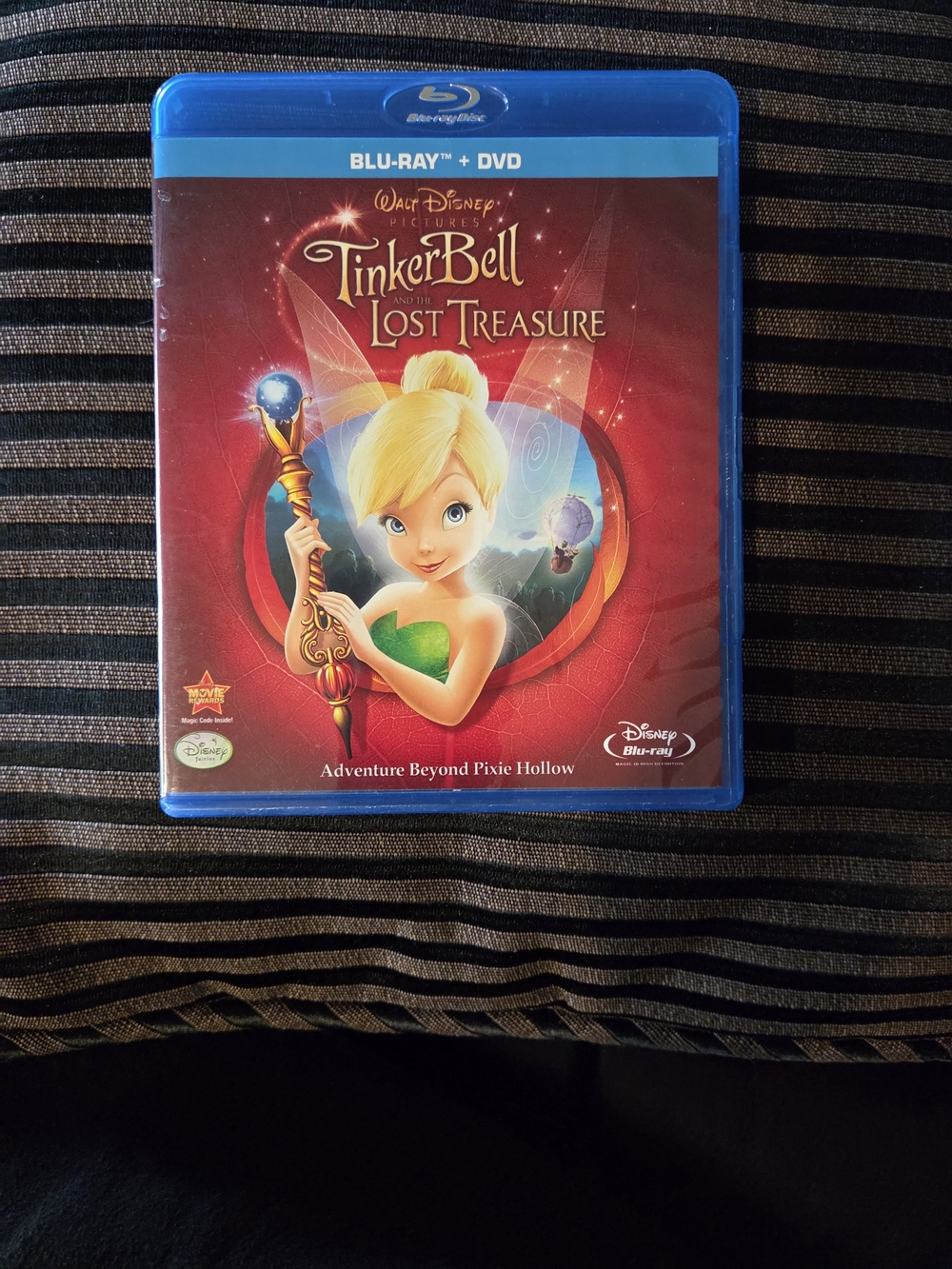 Walt Disney Tinker Bell and the Lost Treasure - Blue Blu-ray + DVD LIKE NEW